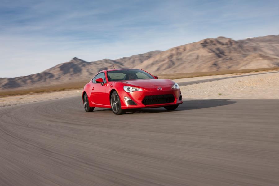  Scion FR-S 2013 года  (фото 110 из 192)